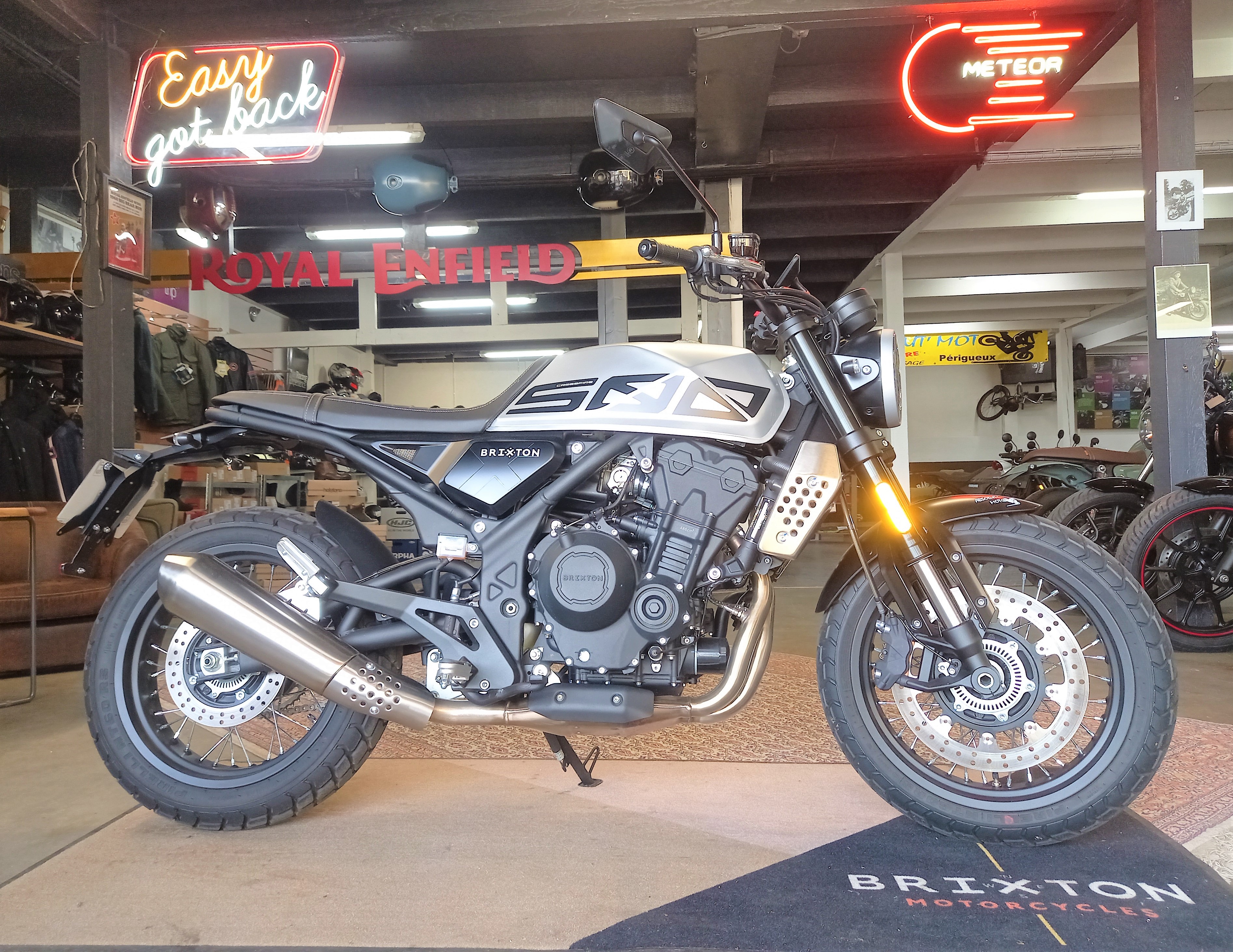 BRIXTON Crossfire 500 X ABS Argent