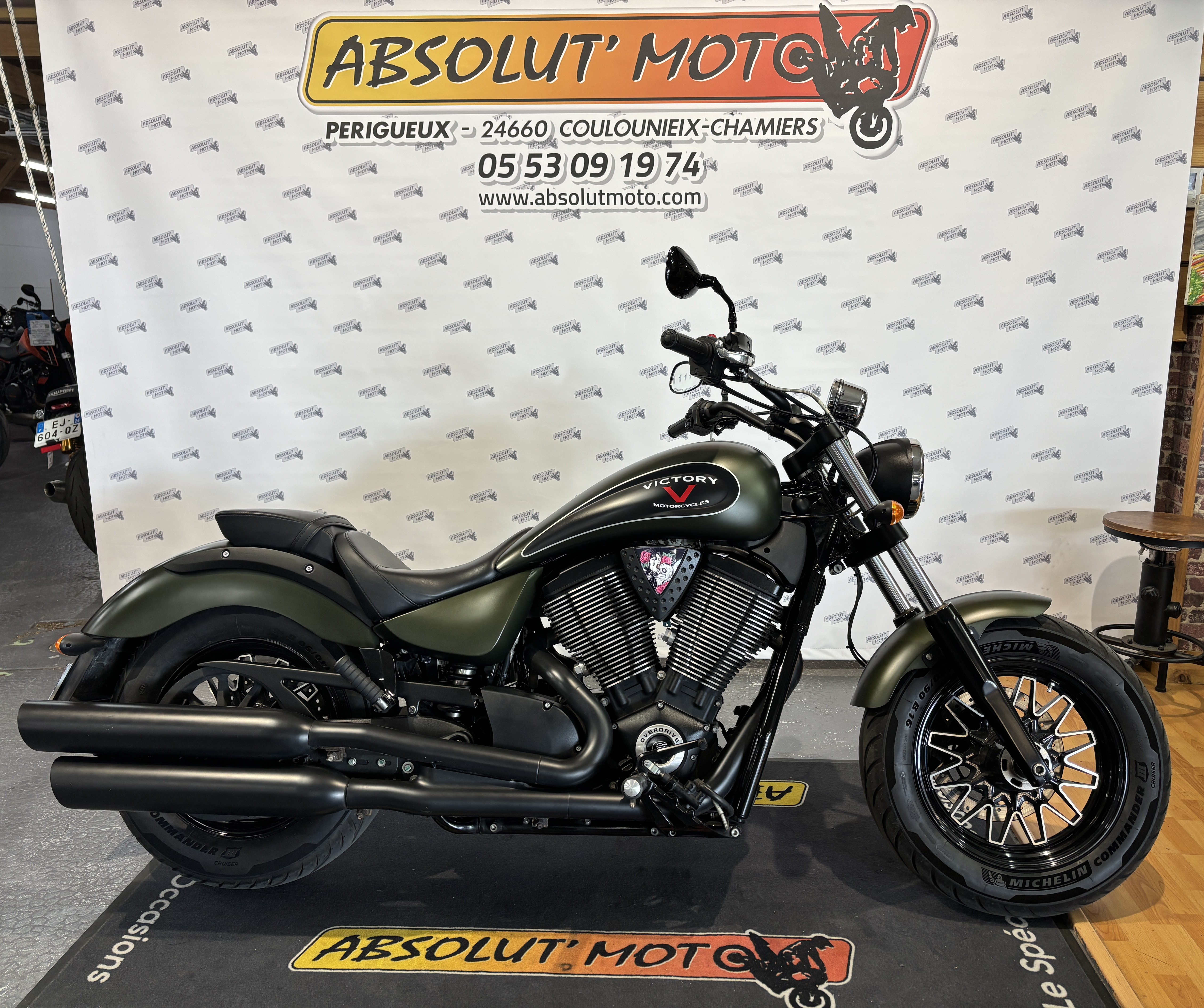 VICTORY Gunner 1700 Custom