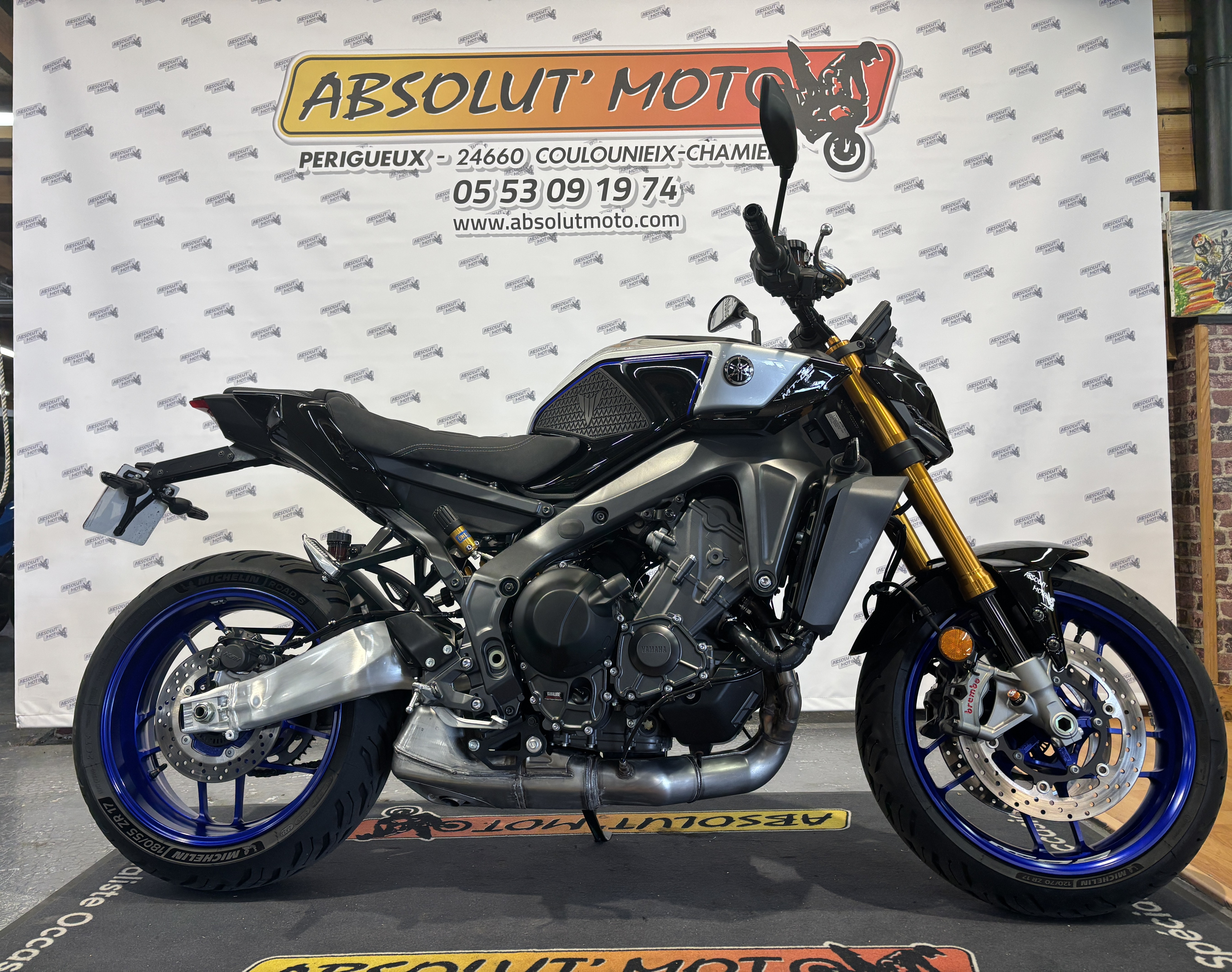YAMAHA  MT09 SP 900 Roadster