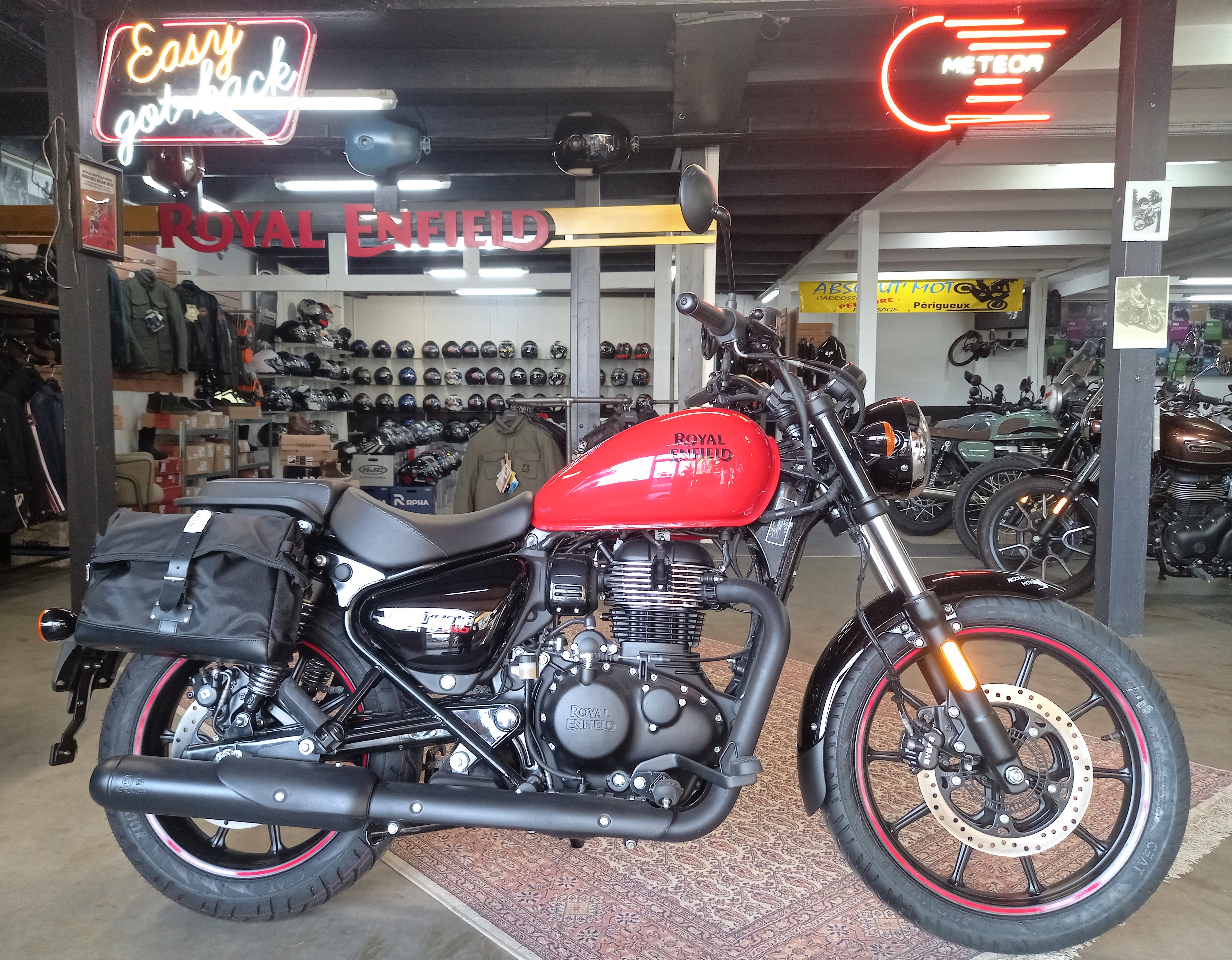 ROYAL ENFIELD 350 Météor Fireball Rouge