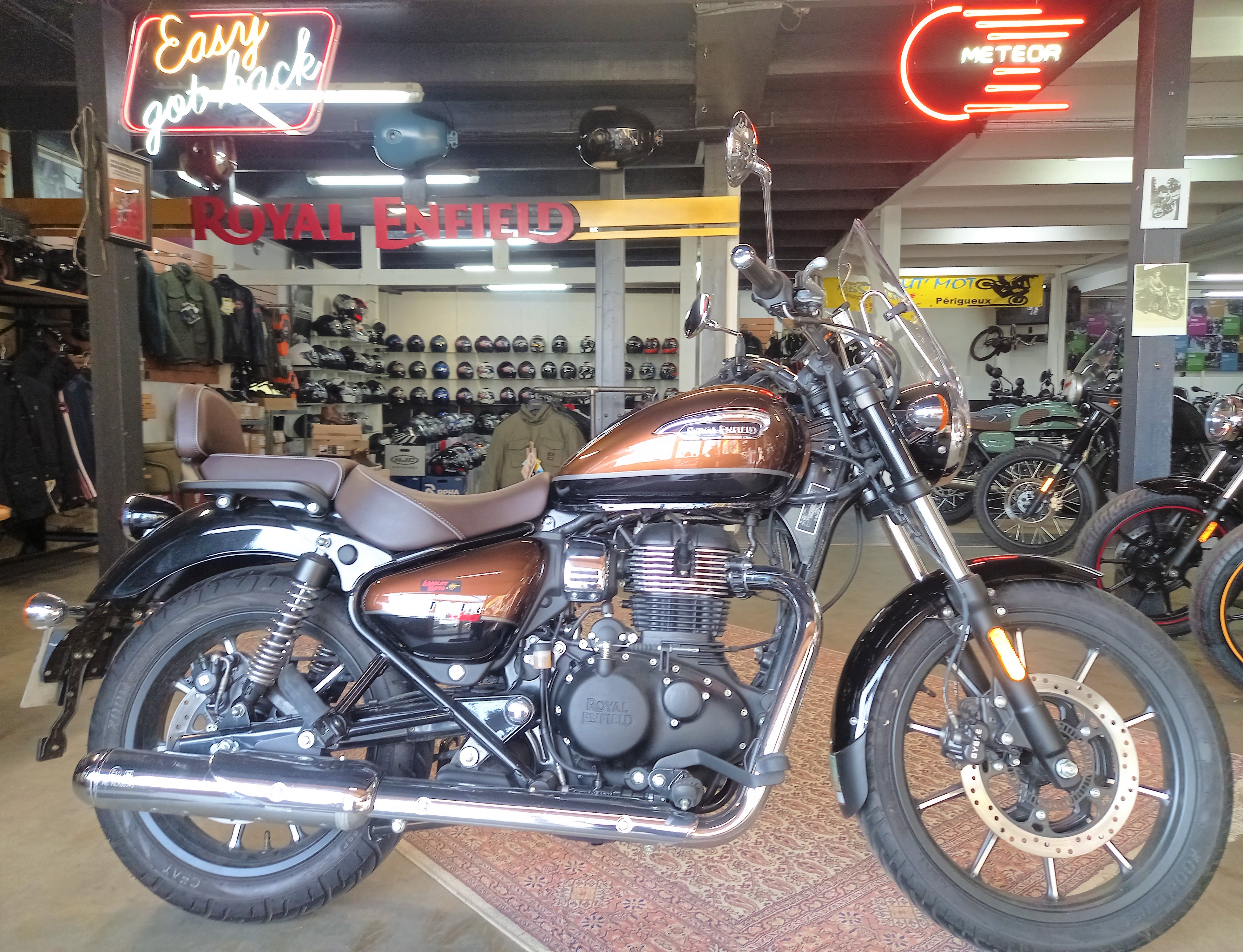 ROYAL ENFIELD 350 Météor Supernova Marron