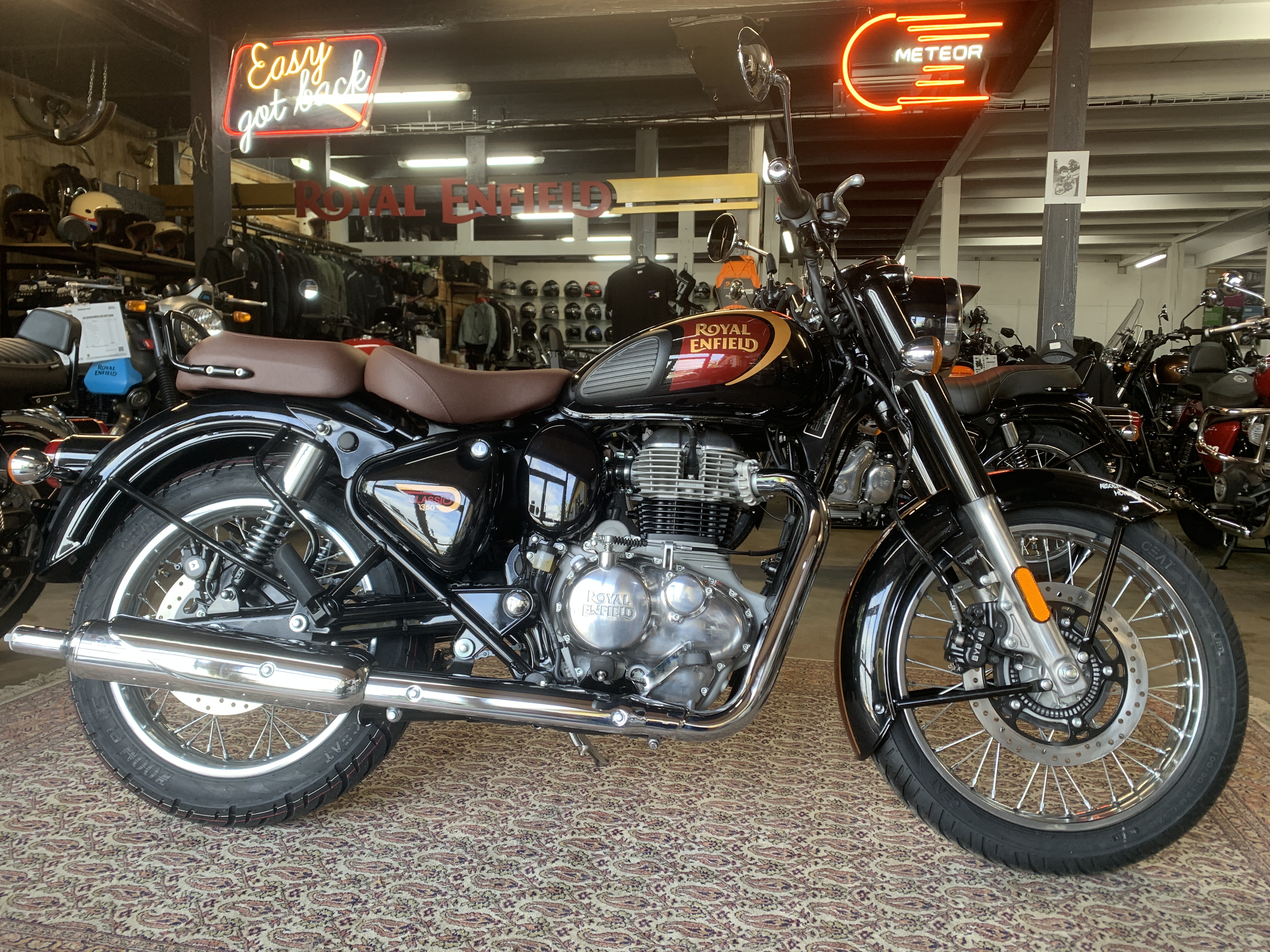 ROYAL ENFIELD 350 Classic Halcyon Black