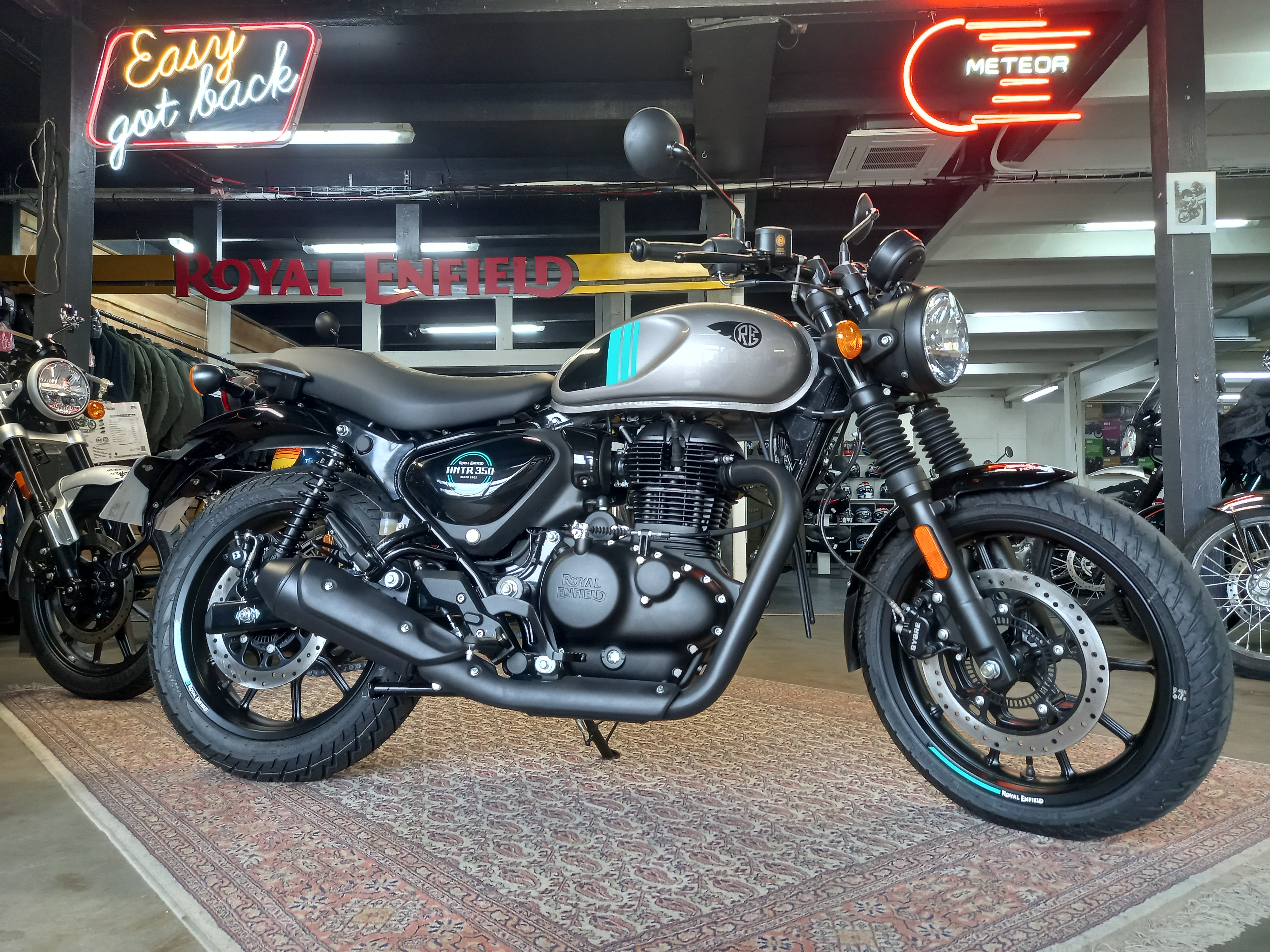 ROYAL ENFIELD 350 HNTR Dapper Ash
